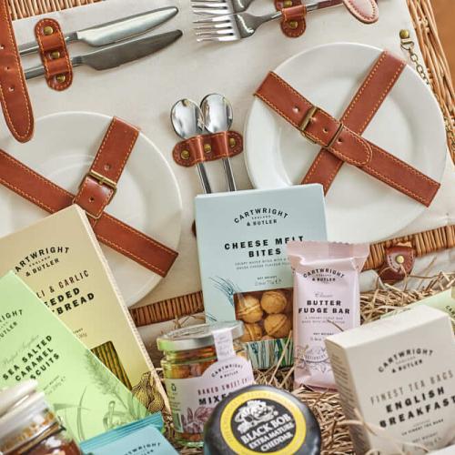 The Family Feasting Picnic Hamper 