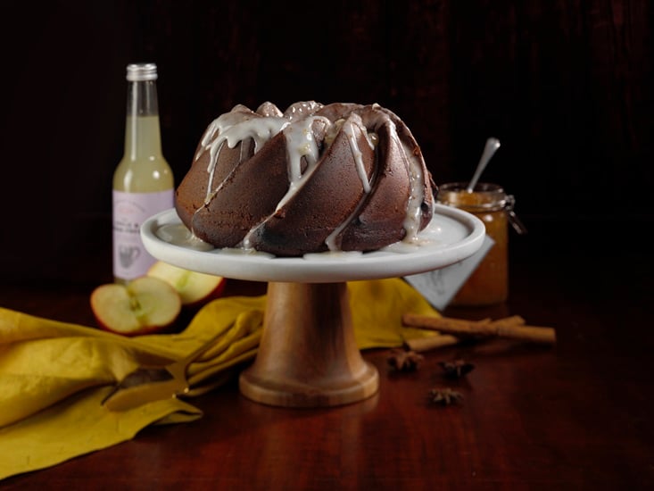 Bonfire Night Bundt Cake new