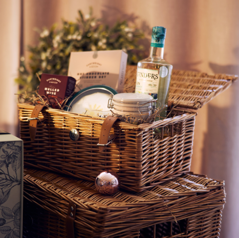 Christmas-Baskets