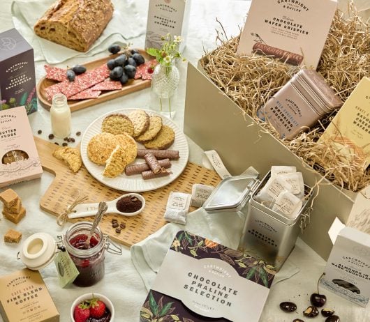 3167_C&B_The Family Foodie Feast Hamper_LH_01