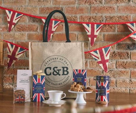 3187_C B_24Q3_Great British Collection Gift Bag_LH_01