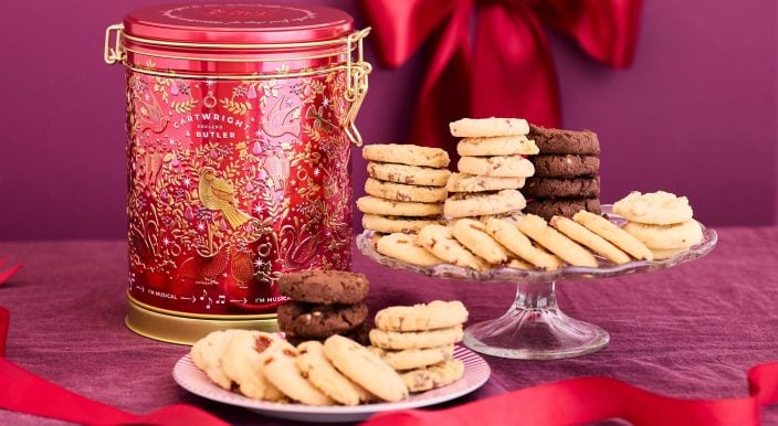 4062_C&B_25Q3_12 Days Musical Biscuit Barrel_LI-X_01 (1)